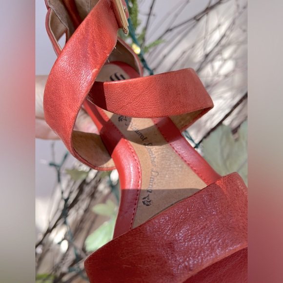 SOFFT Italian Leather Mauldin Mango Strappy Wedge • EUC • size 7 - Picture 3 of 12